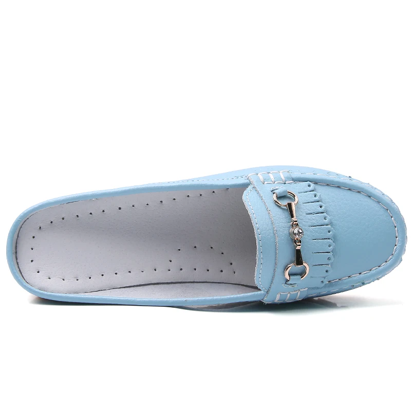 

Fashion Genuine Leather Comfortable Moccasins Women Outdoor Slip-on Casual Loafers Mother Slippers Ladies Non-slip Walking Shoes