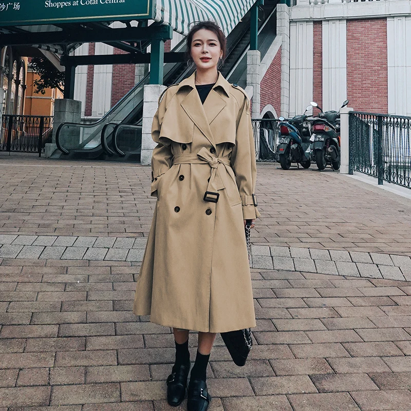 

Coats & Jackets