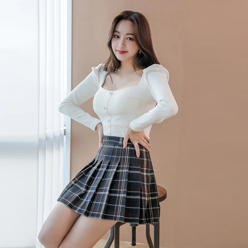 

Han edition autumn winter leisure suit square collar hubble-bubble sleeve blouse tall waist show thin pleated a-line skirt
