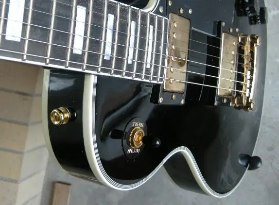 

free shipping China Custom black Guitar High Quality Musical Instrument electric guitar 8yue19