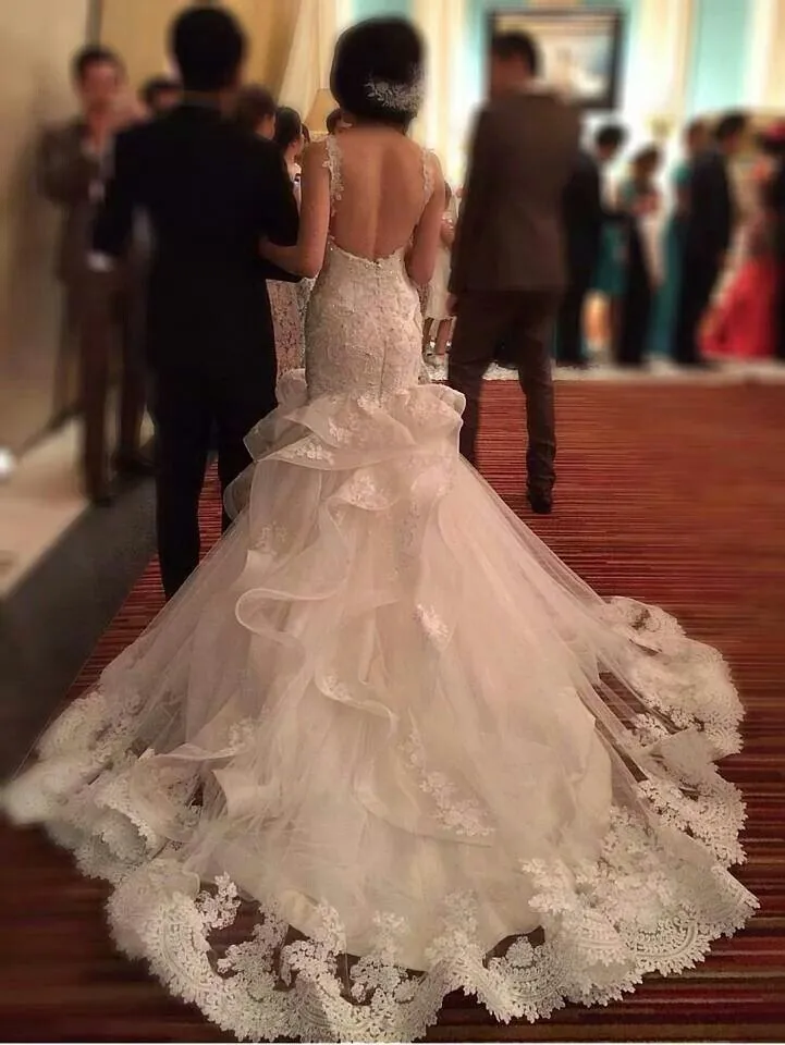 

2018 vestido de noiva Designer ruffles Jewel Neckline lace Appliqued Beaded Mermaid bridal gown mother of the bride dresses