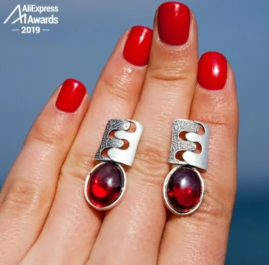 Женское ювелирное изделие из серебра 925 пробы сережки в ретро стиле рубина и яшмы