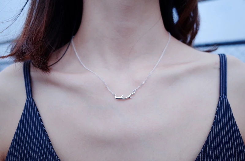 Женская цепочка из серебра 100% пробы с кулоном в виде ветки дерева|Ожерелья| |