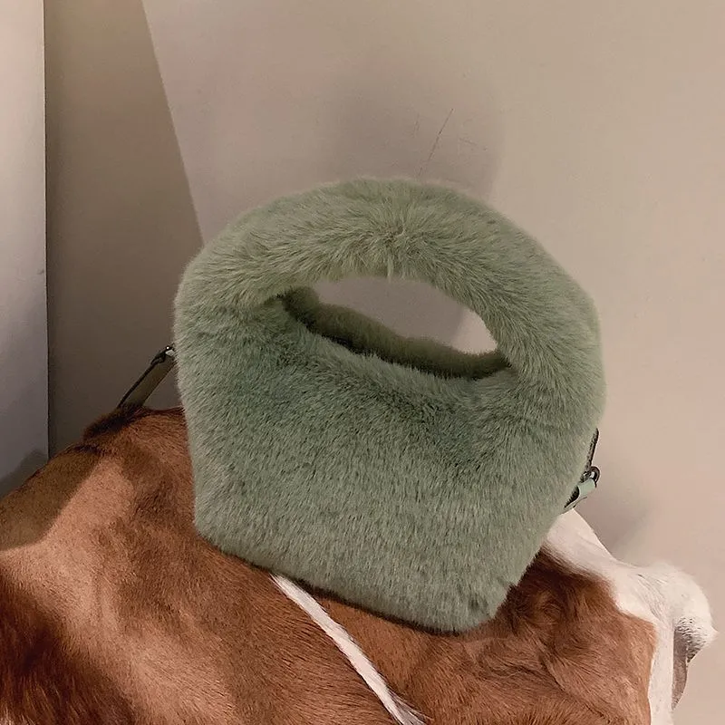 

Новинка 2021, модная зимняя сумка, роскошная сумка из искусственного меха, женская сумка через плечо, женская сумка-тоут, универсальная сумка-...