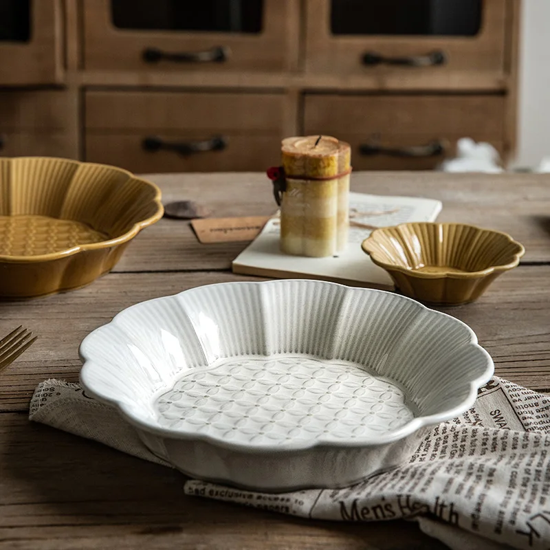 

Three-dimensional embossed deep plate Petal shaped ceramic plate