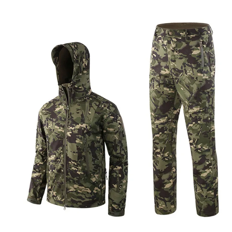 camo green Outdoor softsell military camouflage suit men's tactical waterproof jacket For Hunting Hiking fishing fleece jacket pants - Цвет: camo green
