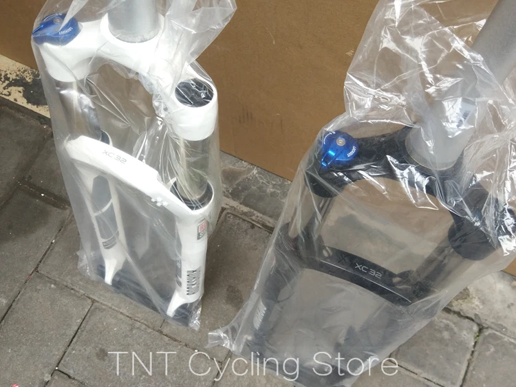 Rock Shock Rockshock XC32 26 27,5 дюймов 650b Горный или Кроссовый велосипед Велосипедная вилка, QR 9X100 мм, 15 мм* 100 мм, вилка для воздушного велосипеда
