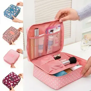 Новинка женская косметичка из нейлона на молнии с цветочным рисунком