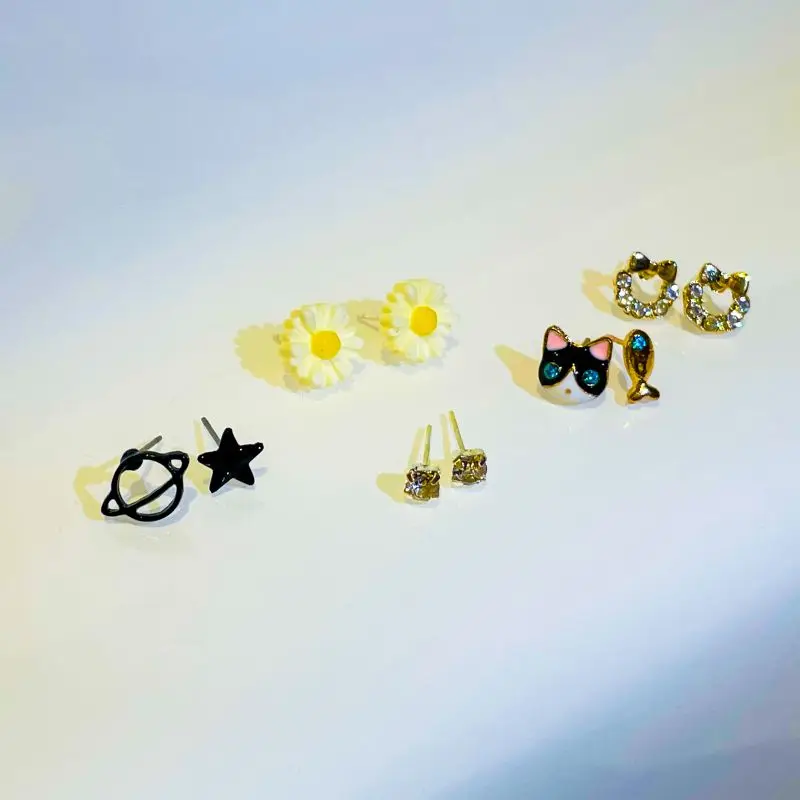 

ONEIRIC DIARY New Korean Style Earrings For Women Cute Arcylic Geometric Gold Stud Earings 2021 Fashion Jewelry