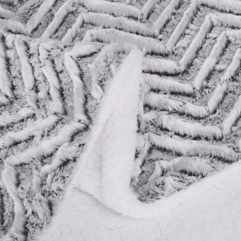 

PEIDUO Sherpa Fleece Blanket Super Soft Decorative Soft Fluffy Faux Fur Throw Blanket Cozy Warm Microfiber Blanket for Sofa