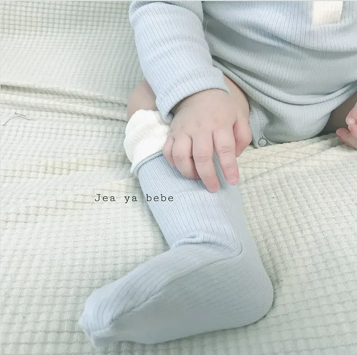 

Baby Girls Romper Autumn Infant Ribbed Cotton Long Sleeve Rompers+socks Baby Girl One-pieces Jumpsuits Cotton Clothes Outfits