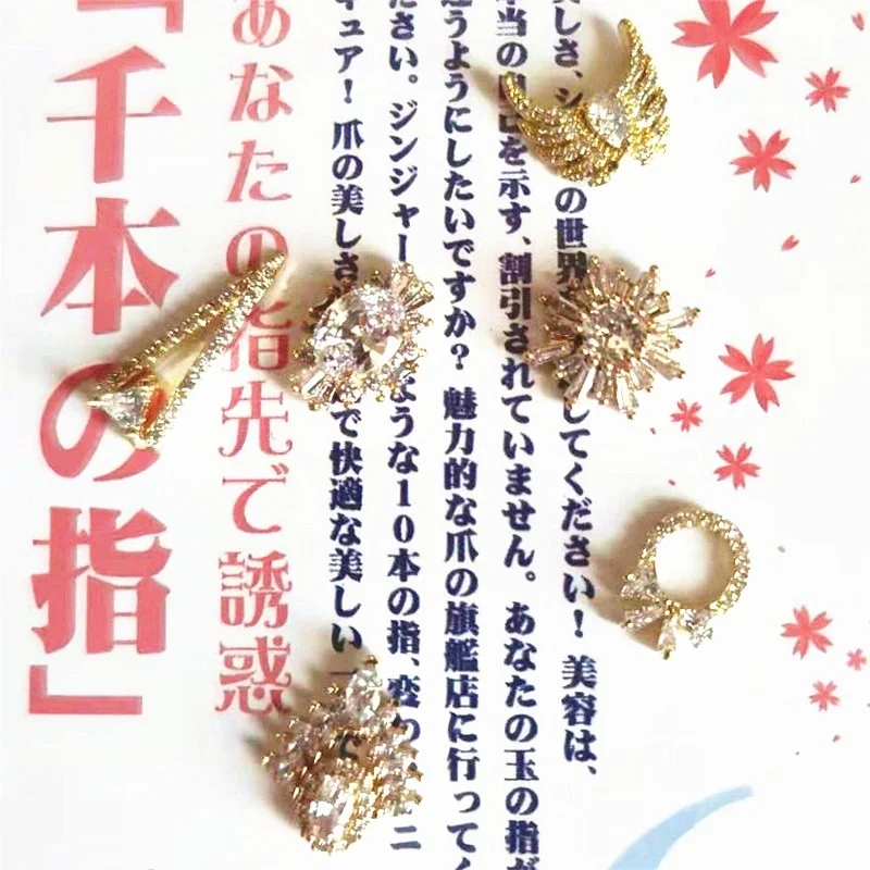 

Japanese Nail Art Jewelry Zircon Metal Nail Decorations Zircon Crystal Manicure Tips Gems High Quality 3D Charms Diamonds DIY