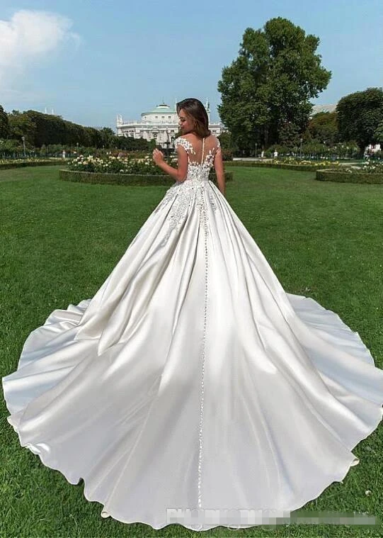 Элегантные атласные свадебные платья 2019 бальное платье с коротким рукавом