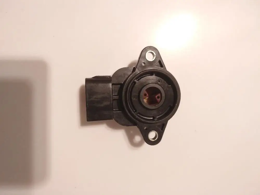 Датчик положения дроссельной заслонки для Mazda OE No.FSN518911 FSN5 18 911 гарантия качества 12
