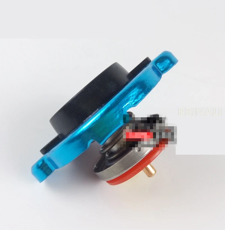 For Kobelco SK CAT PC ZX HYUNDAI SUMITOMO DOOSAN DAEWOO Water tank cover with water temperature sensor Excavator accessories | Автомобили