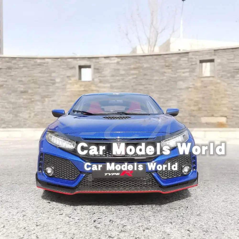 Модель литая автомобиля модели LCD R 1:18 (синий) + небольшой подарок!|Наземный