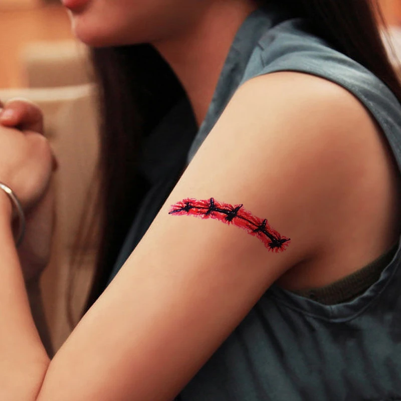 

Terror Body Scar Tattoo Temporary Stickers Halloween Bleeding Wound Scar for Cosplay(2 Sets)