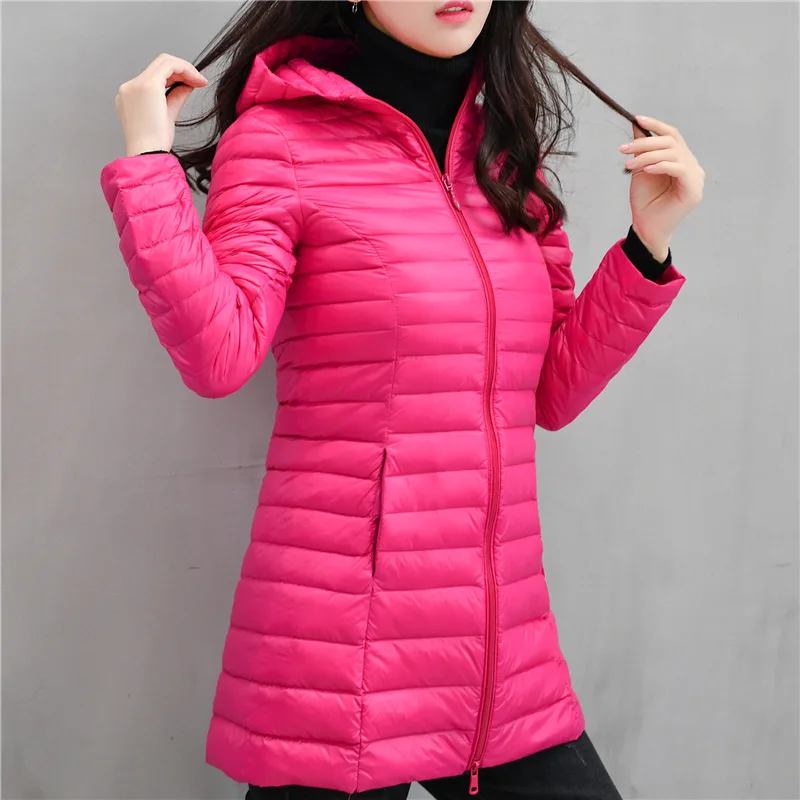 Женское пуховое пальто с капюшоном легкая парка на утином пуху базовая верхняя
