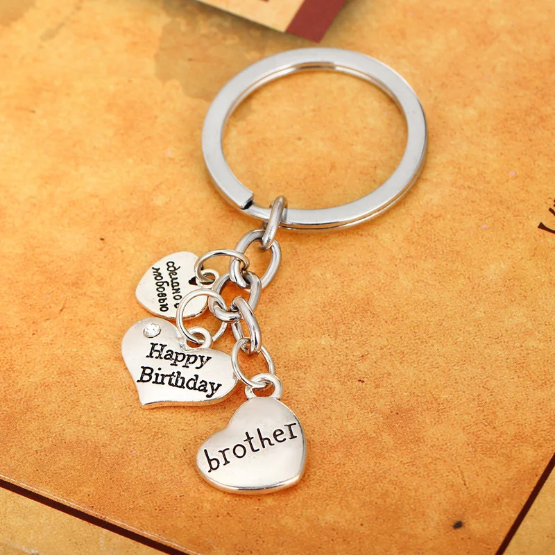 

Personalized Family Gifts Keychain Custom Mom Dad Daughter Son Grandma Key Chain Engraved Daughter Mother Father Kids Keyring