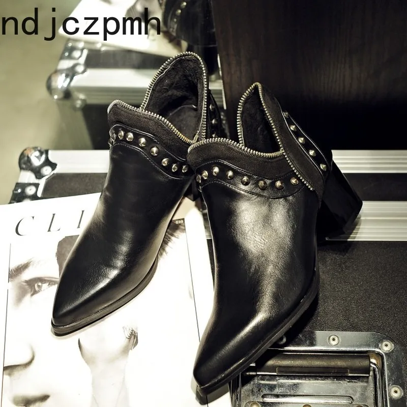 

Martin Boots New Winter Fashion Color Matching Rivet Pointed Mid Heel Short Tube Women Shoes Plus Size 33-48 Heel Height 5.5cm