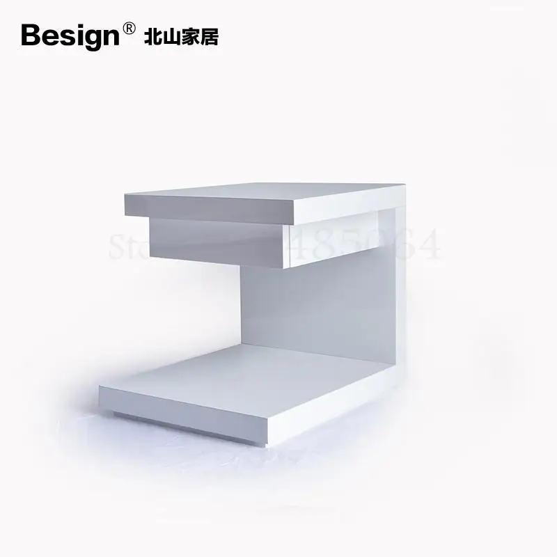 Изготовленный на заказ современный минималистичный креативный мини