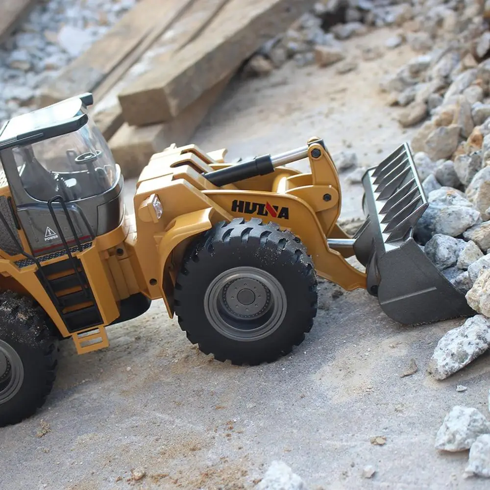 HUINA игрушки 1583 1/14 10CH Сплав RC бульдозер грузовик игрушка с фронтальным погрузчиком грузовик инженерный строительный автомобиль RTR игрушка для мальчиков
