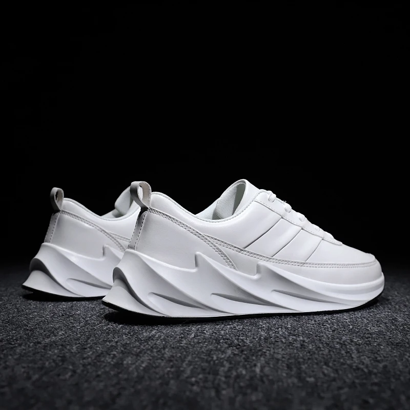 Качественный комплект из двух предметов для мужчин повседневная обувь удобные