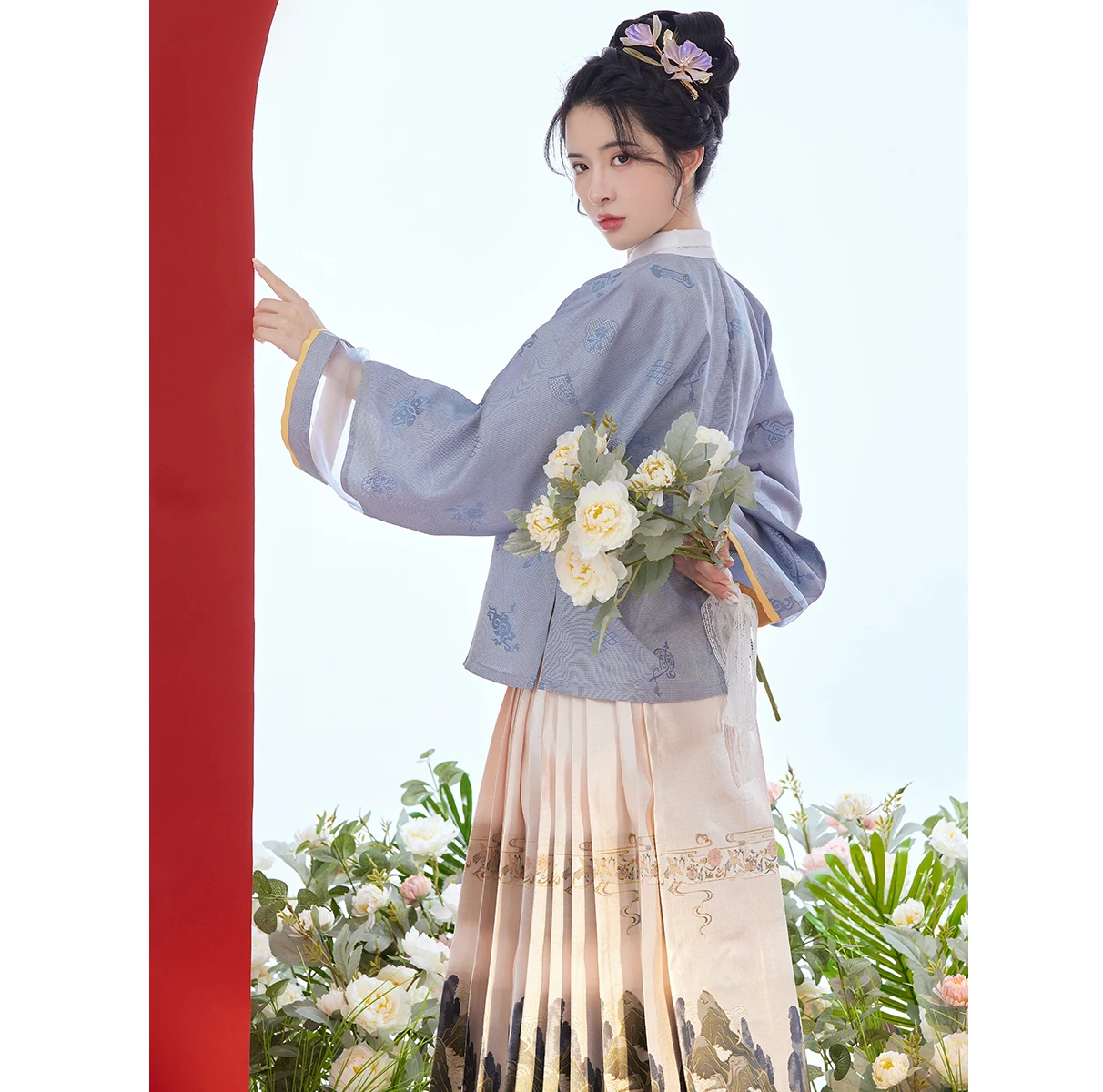 Женский традиционный костюм Hanfu в традиционном китайском восточном стиле с