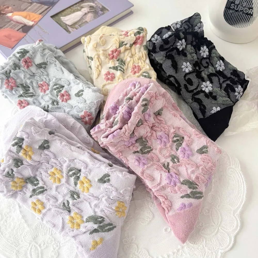 2021 Breathable Shiny Mesh Transparent Glitter Short Cotton Cute Girl Socks Sweet 3D Flower Sexy Summer Sheer Women Socks Female