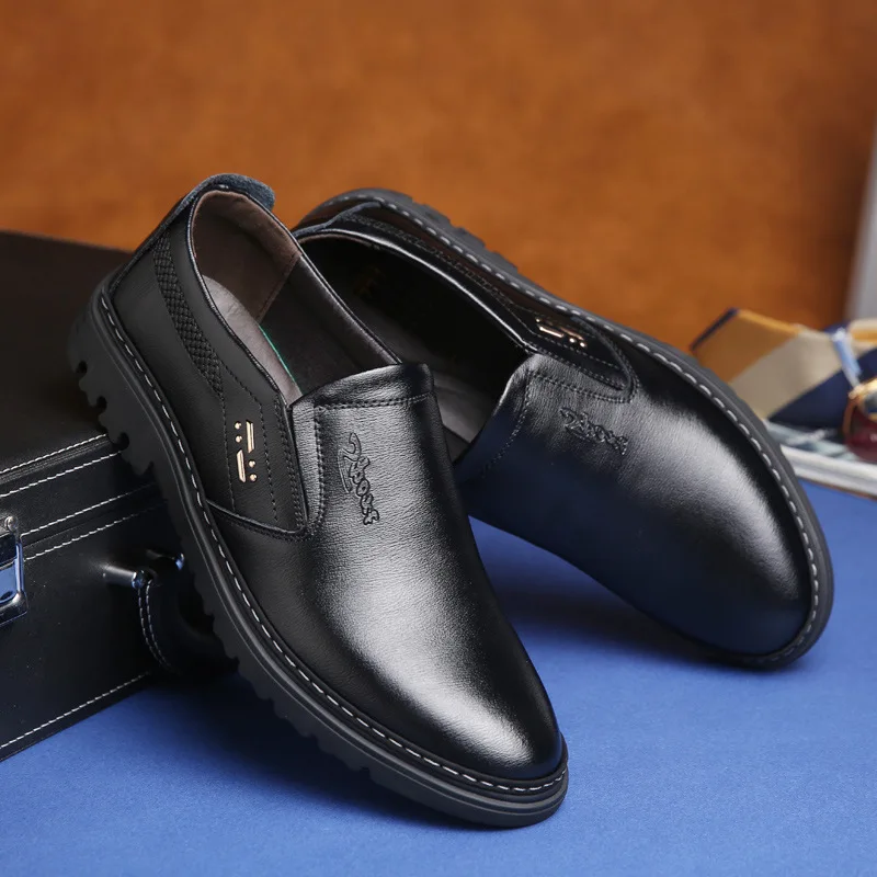 

New Hot Sale New Men Casual Shoes Fashion Men Shoes Genuine Leather Men Loafers Moccasins Slip on Men's Flats Male Driving Shoes