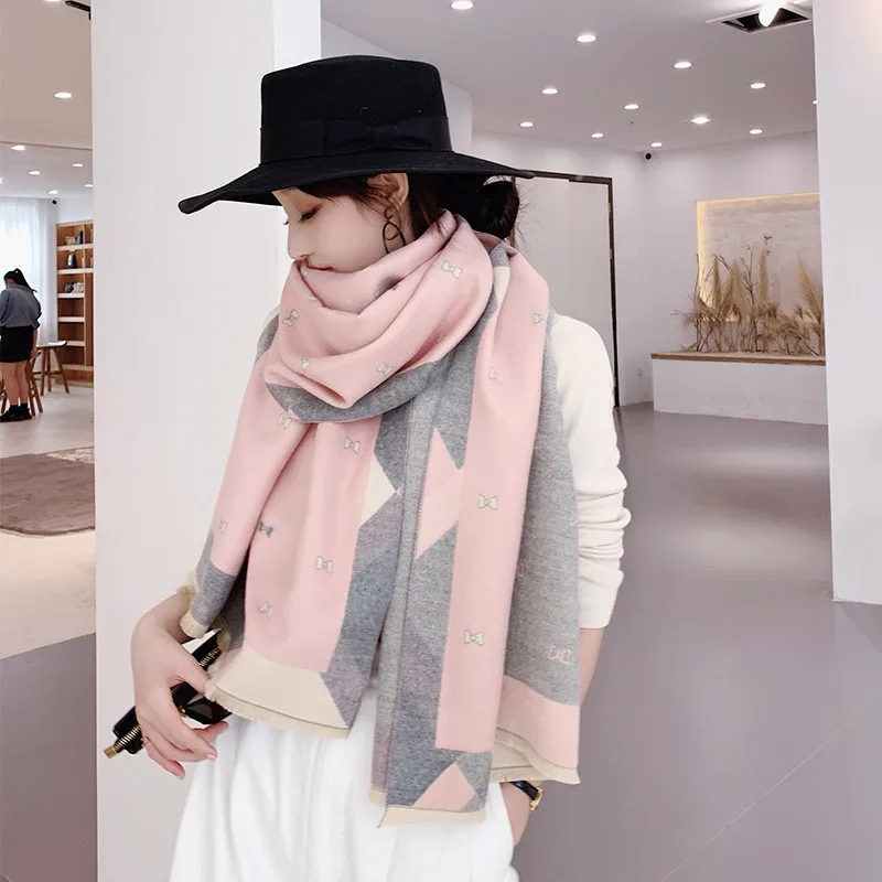 

Chinese quality Silk Fashion Autumn and Winter women High-grade Cashmere Warm print Large size Shawls Ladies Beach Wool Scarf