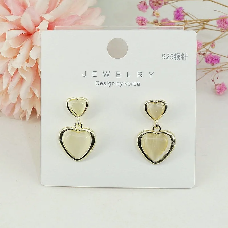 

Earrings Jewelry Silver Needle Temperament Earrings High-end Earrings Niche Pearl Earrings Simple Ear Jewelry Women