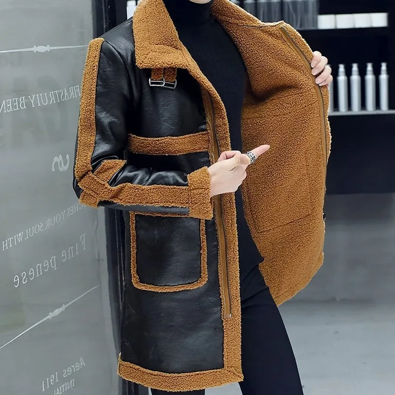 Модное мужское пальто средней длины из искусственной кожи с флисовой подкладкой