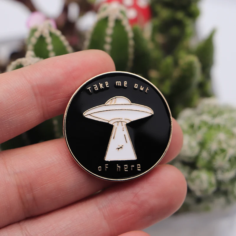 Черно белые художественные броши в форме линии для мужчин эмалированные булавки