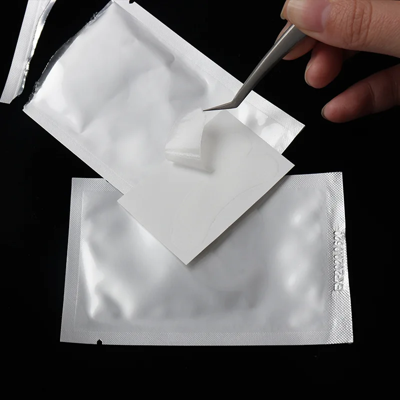 

Подушечки под глаза для наращивания ресниц