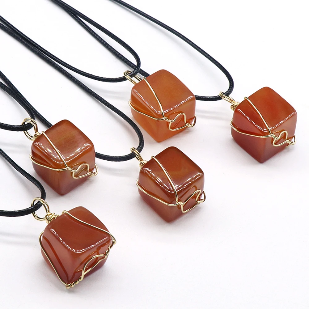 

Wholesale Natural Stone Agates Necklace Simple Square Red Crystal Pendant Necklace for Women Reiki Heal Party Gifts