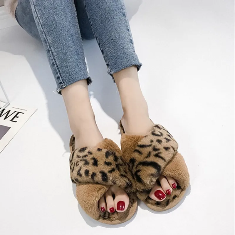Winter house slippers for women with faux fur fashion coat shoes sliding on flats Leopard plus size 41 | Обувь