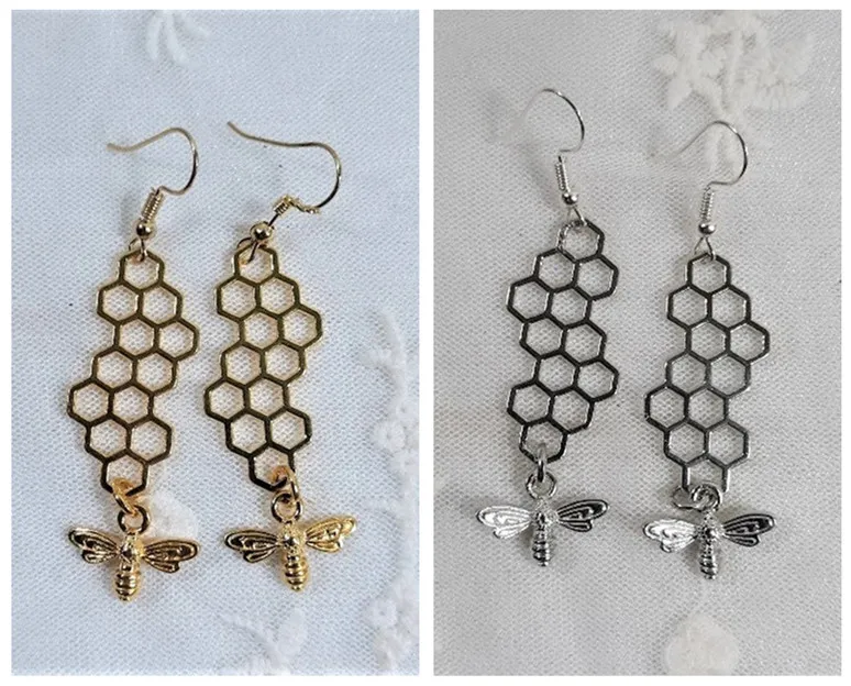 

2021 Trendy Fashion Bee and Honeycomb Pendant Earrings Women's Retro Jewelry Creative Gifts for Friends