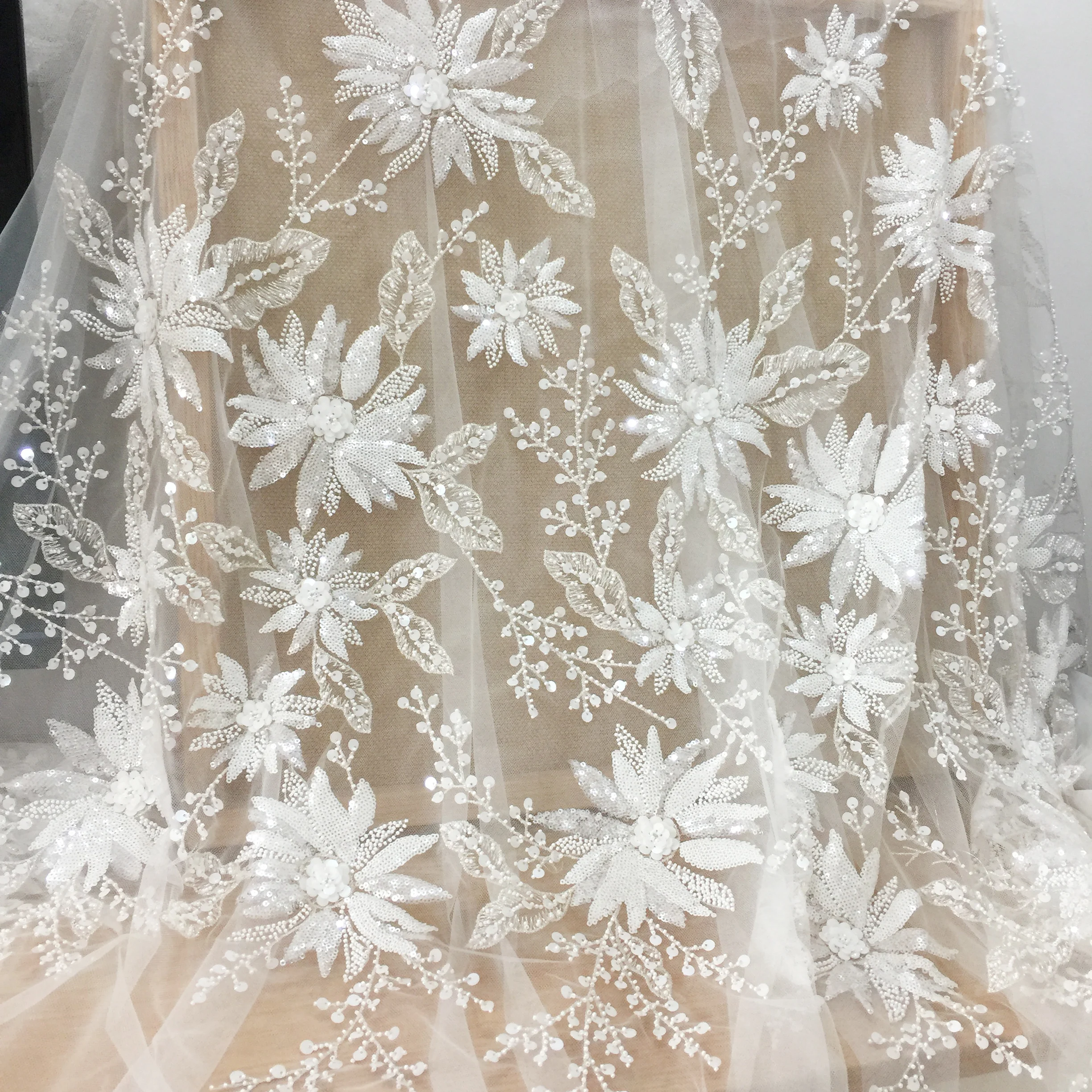 Роскошные 3D бисером модная одежда по индивидуальному заказу ткань от кутюр