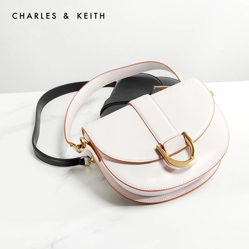 CHARLES＆KEITH Новинка на Весна 2021 CK2 80781412Женская сумка через плечо Модная седельная с