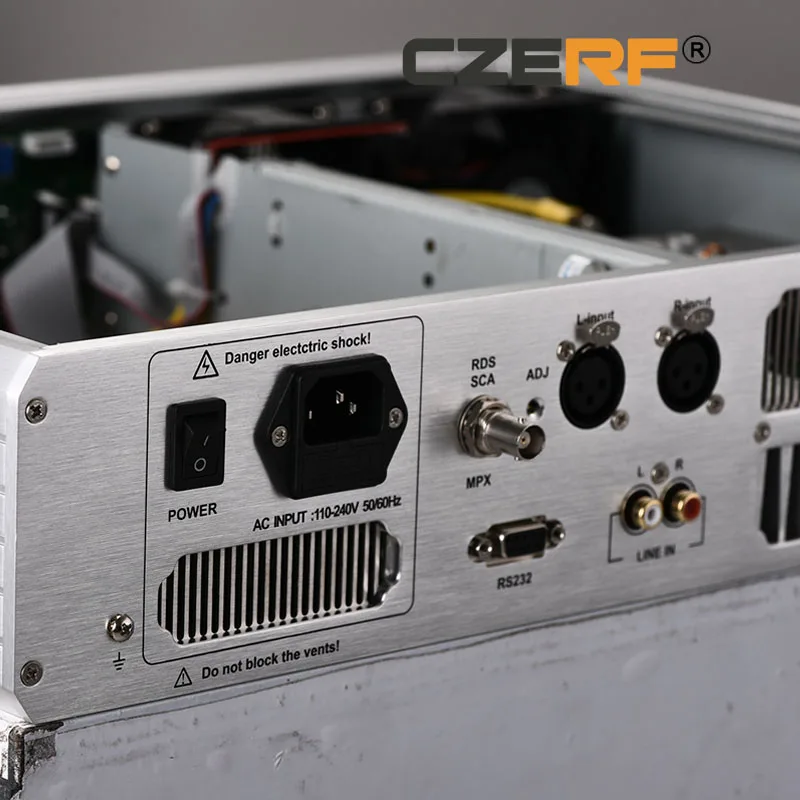 

Transmissor FM CZE 400W