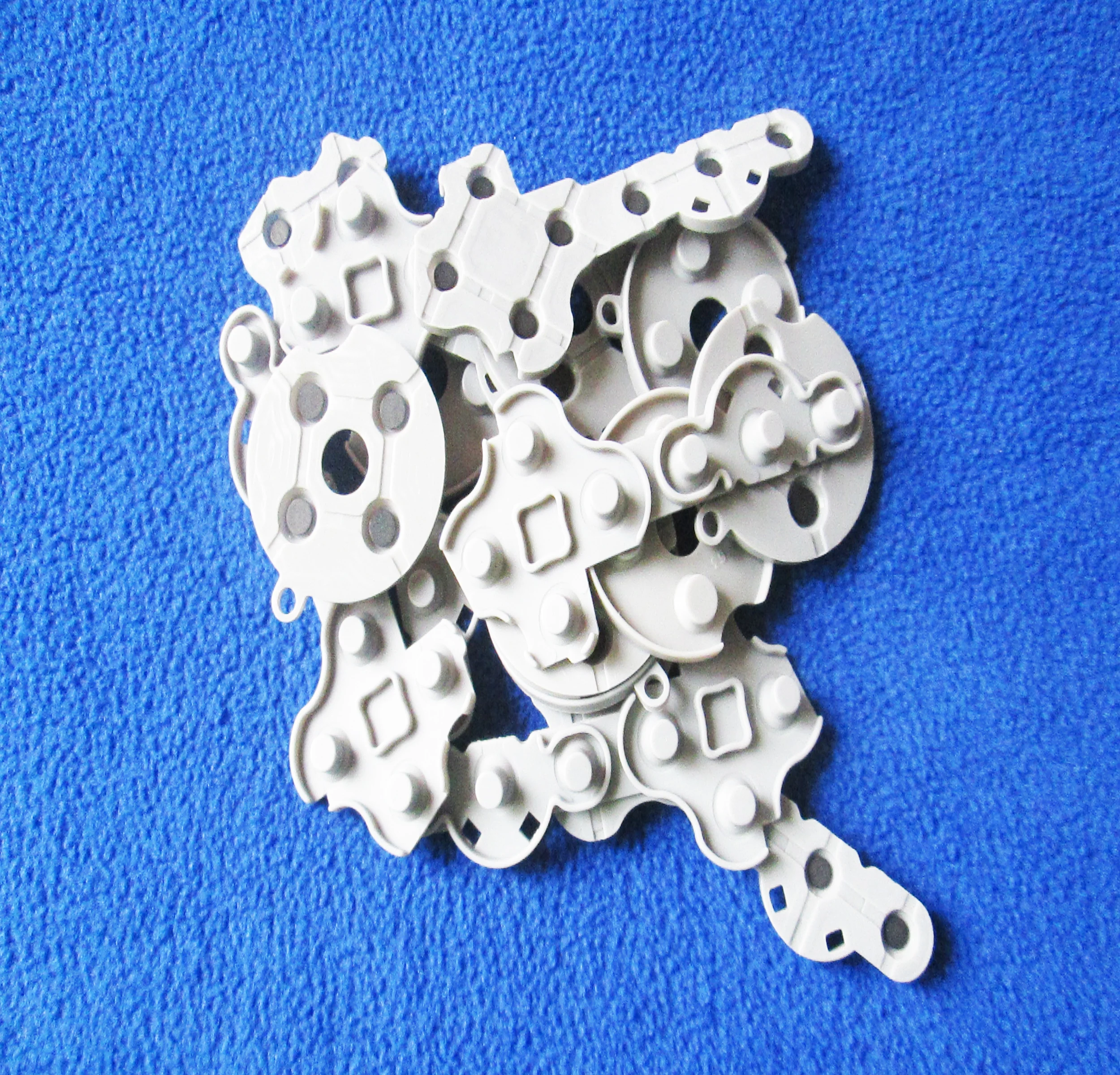 2 х Проводящие резиновые силиконовые прокладки для беспроводного контроллера