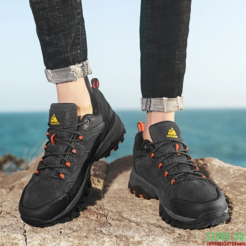 

Summer Leather Men Hiking Shoes Tourist Trekking Sneakers Mountain Climbing Sneakers Trail Jogging Outdoor Shoes For Men