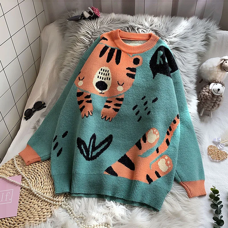 

2022 spring Autumn New Korean top women's loose print medium long lazy Pullover cartoon sweater college sweater