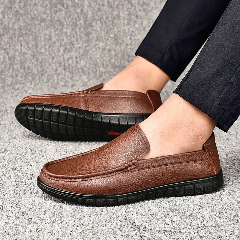 

Men Shoes Fashion Slip on Spring Autumn Genuine Leather Casual Shoes Classic Mens Loafers Elegantes Slip on Men Flats Male Shoes