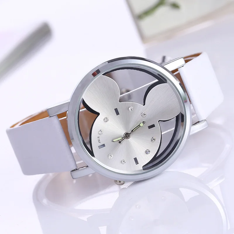 

Fashion Mickey Watch Women Men Casual Quartz Watch Cartoon Classic Boy Girl Hollow Leather Ladies Watch Most Popular Gift Hot