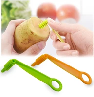 1pc plastic spiral slicer vegetable cutter manual cucumber carrot potato tower fries cut rotating screw slicer kitchen tools