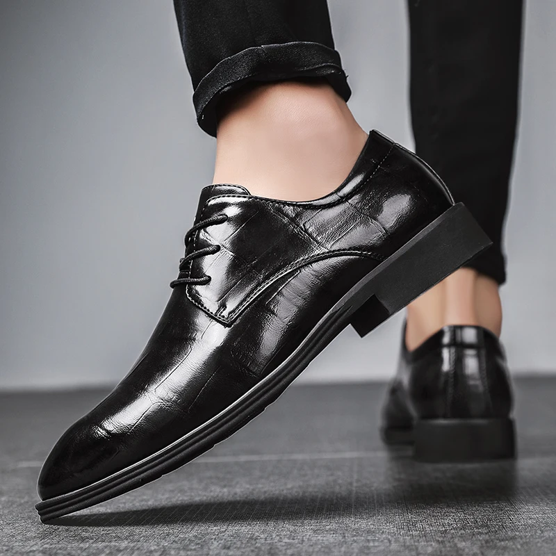 

New Men's Genuine Leather Luxury OXford Men Breathable Leather Formal Dress Shoes Male Office Party Wedding Shoes Mocassins