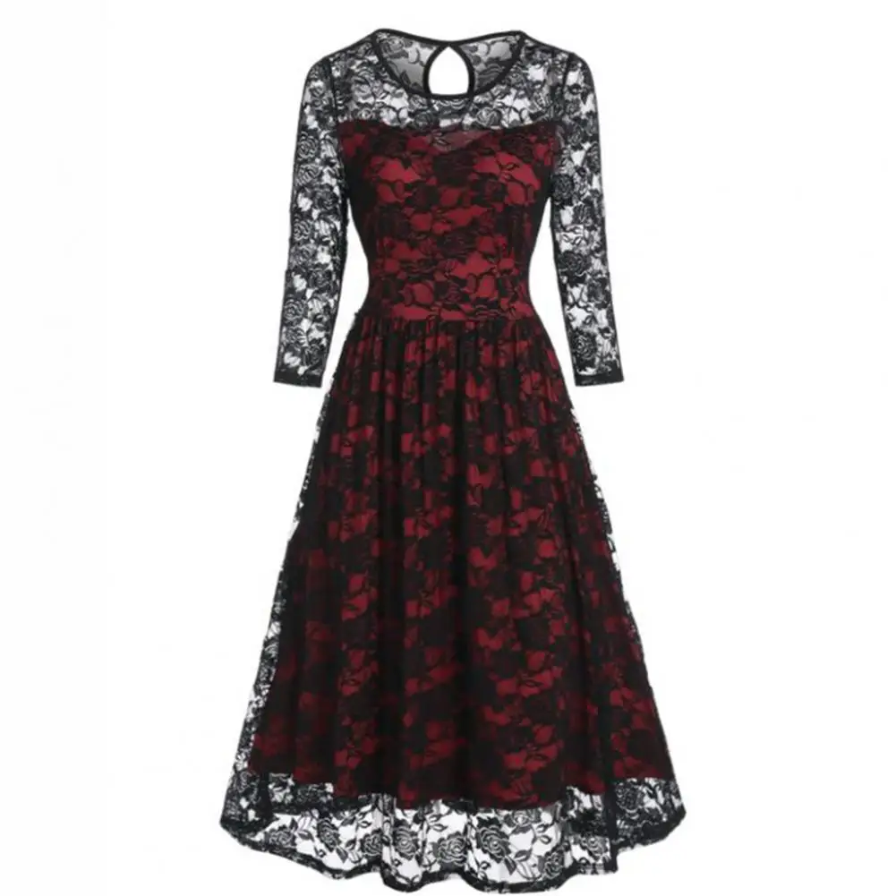 

Женское облегающее платье миди с круглым вырезом