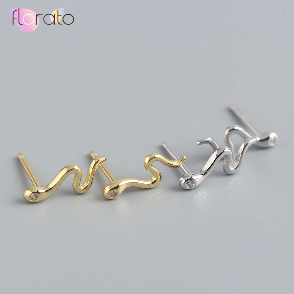 Женские серьги-гвоздики из серебра 925 пробы с гладкой змеей/бабочкой | Украшения и